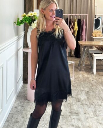 -view Kjole Valentine Short Dress Black