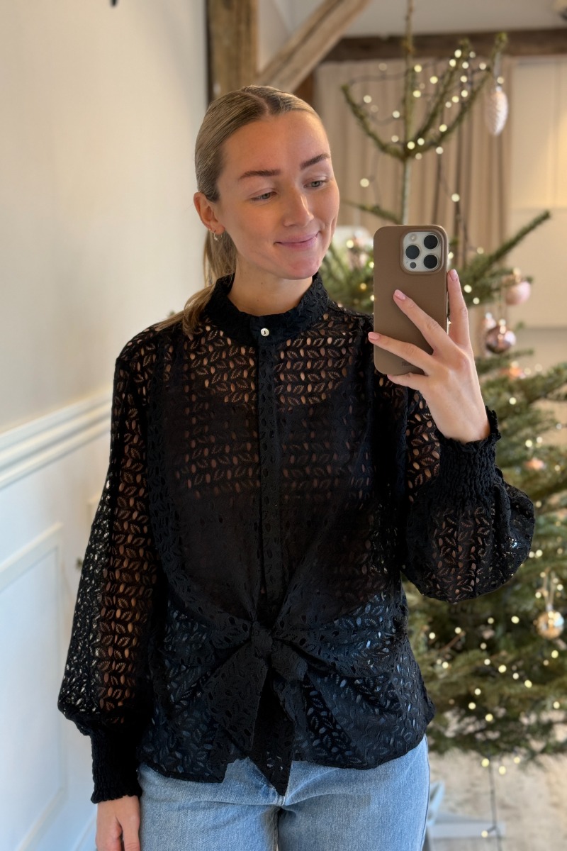 Continue Bluse Karina Lace Black