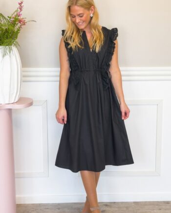 Loved By Lykke Kjole Lace It Dress Black