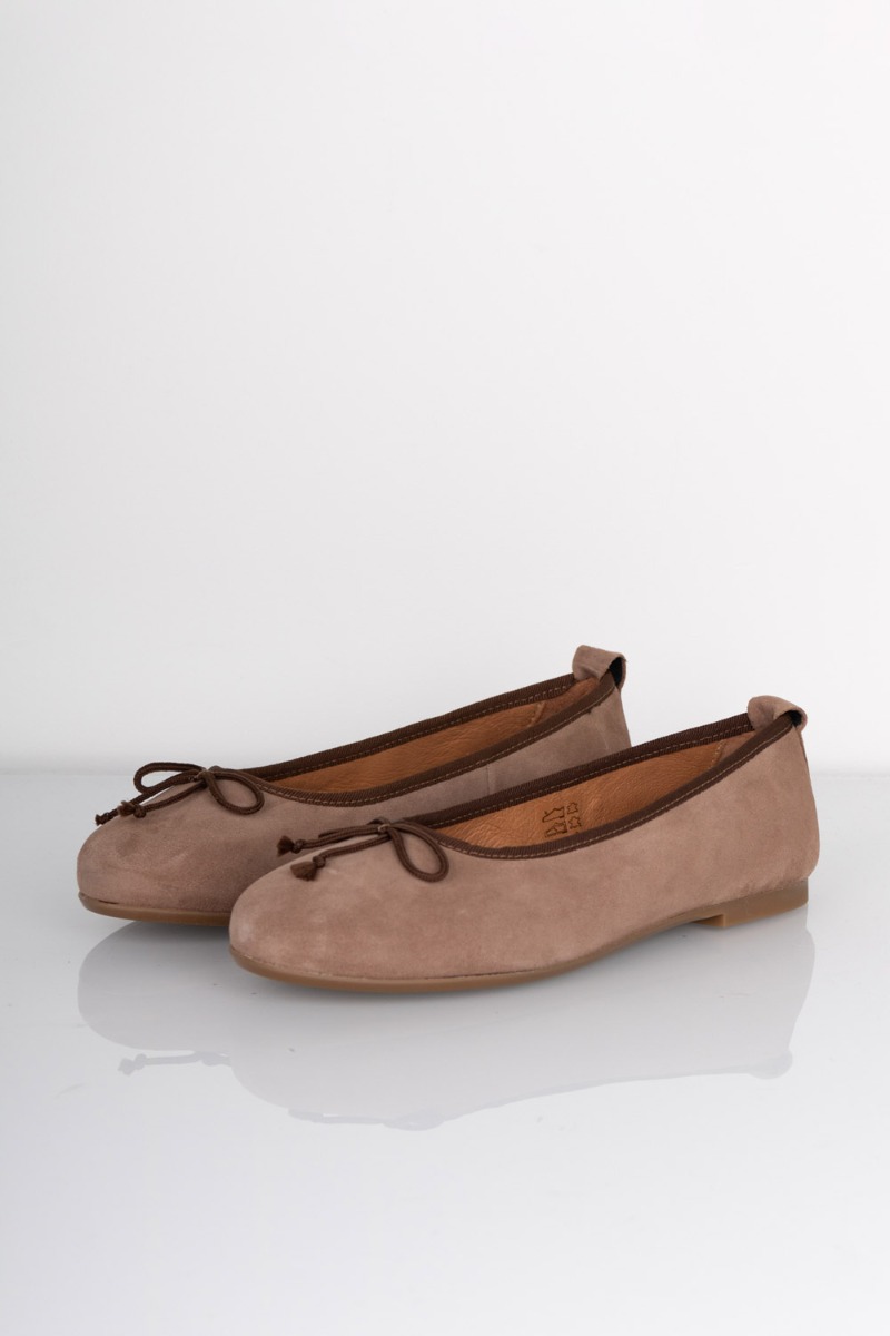 Pavement Ballerina Lucy Lu Mole Suede